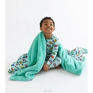 Hot Wheels x Posh Peanut Grand Luxe Plush Patoo Blanket Blue One Size NWT